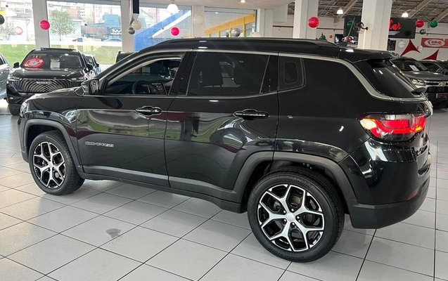 imagem-https://www.socarrao.com.br/sc-vehicle-images-prod/3652461/1789163841896-8290960_4_B_5086f82d21.jpeg
