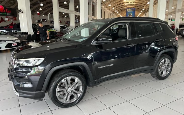 imagem-https://www.socarrao.com.br/sc-vehicle-images-prod/3652471/1789160451320-8110089_3_B_78fb36221b.jpeg