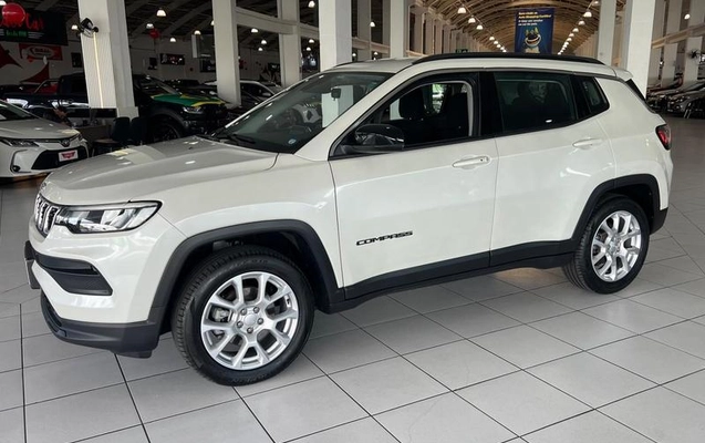 imagem-https://www.socarrao.com.br/sc-vehicle-images-prod/3652484/1789160464312-8126476_3_B_ef837e9a9c.jpeg
