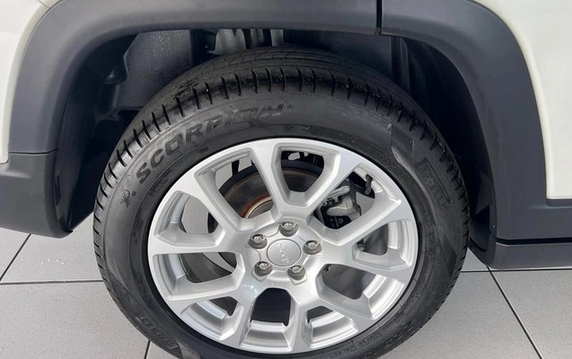imagem-https://www.socarrao.com.br/sc-vehicle-images-prod/3652484/1789160464316-8126476_7_B_b7732a99c8.jpeg