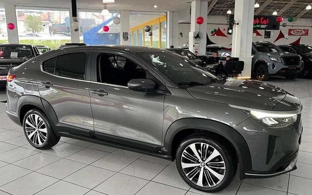 imagem-https://www.socarrao.com.br/sc-vehicle-images-prod/3652488/1789160478976-8320527_8_B_a9443931c8.jpeg
