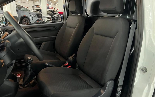 imagem-https://www.socarrao.com.br/sc-vehicle-images-prod/3652489/1789162882929-8290998_12_B_7a72db9256.jpeg