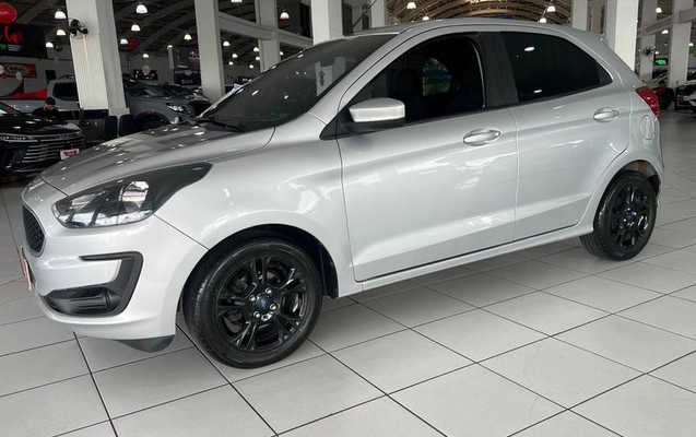 imagem-https://www.socarrao.com.br/sc-vehicle-images-prod/3652525/1789160561345-8314051_20_B_89b12fdaf7.jpeg