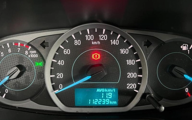 imagem-https://www.socarrao.com.br/sc-vehicle-images-prod/3652525/1789160561347-8314051_15_B_a9ce622c82.jpeg