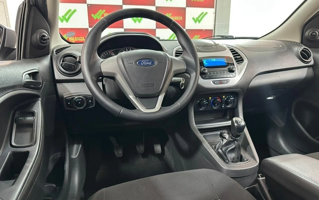 imagem-https://www.socarrao.com.br/sc-vehicle-images-prod/3652834/1788566008788-7f82aec3-d790-443e-8f13-409f12737fdd.jpg