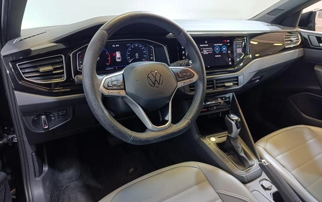 imagem-https://www.socarrao.com.br/sc-vehicle-images-prod/3654074/1789171382758-8453091_15_B_9e1dac87f8.jpeg