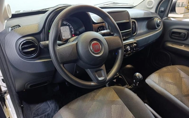 imagem-https://www.socarrao.com.br/sc-vehicle-images-prod/3654372/1789171387587-8453096_12_B_4d43e14e07.jpeg