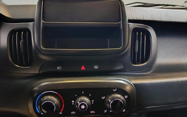 imagem-https://www.socarrao.com.br/sc-vehicle-images-prod/3654372/1789171387588-8453096_16_B_9d35ad91bc.jpeg