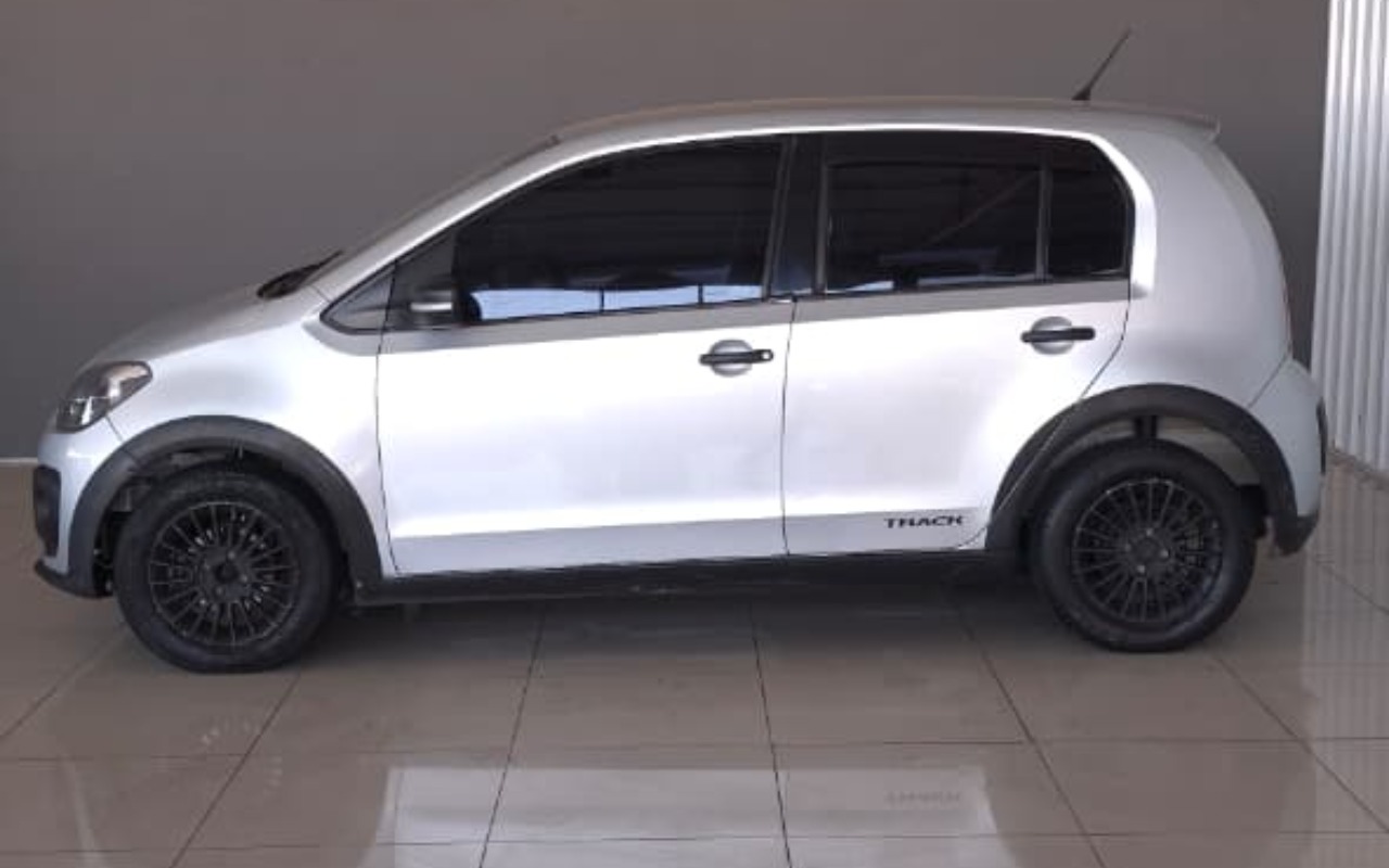 imagem-https://www.socarrao.com.br/sc-vehicle-images-prod/3654594/1788573920920-V2hhdHNBcHAgSW1hZ2UgMjAyNi0wOS0wNCBhdCAxMC41MS41NCAoMikuanBlZw.jpeg