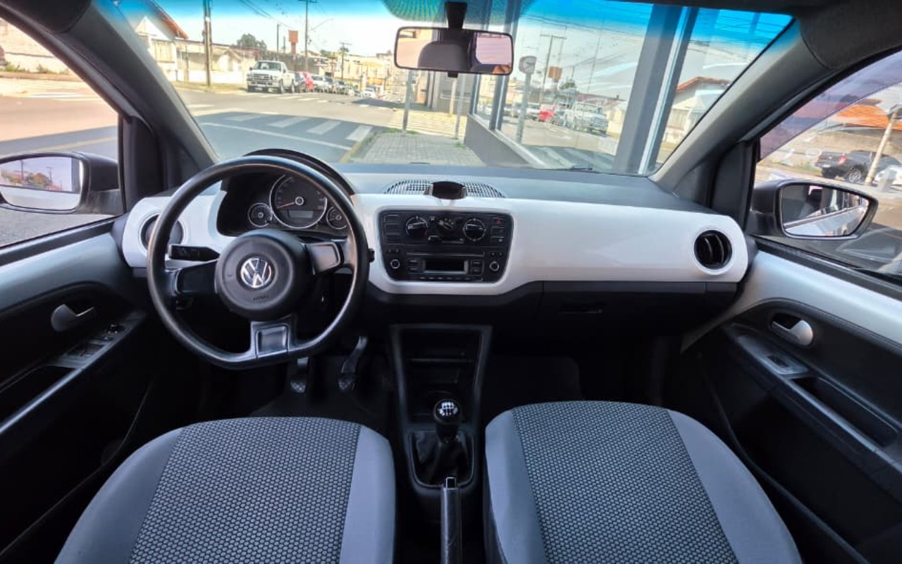 imagem-https://www.socarrao.com.br/sc-vehicle-images-prod/3654594/1788573921387-V2hhdHNBcHAgSW1hZ2UgMjAyNi0wOS0wNCBhdCAxMC41MS41OCAoMSkuanBlZw.jpeg