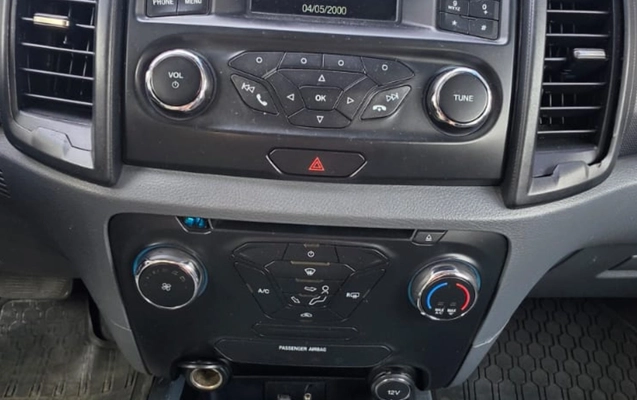 imagem-https://www.socarrao.com.br/sc-vehicle-images-prod/3654976/1788575681453-V2hhdHNBcHAgSW1hZ2UgMjAyNi0wOS0wNCBhdCAxMC4wOS41MyAoMikuanBlZw.jpeg
