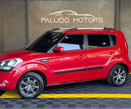 Kia SOUL 2013 Vermelho — foto 1 de 3