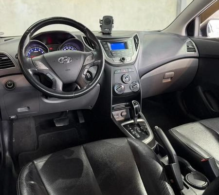 imagem-https://www.socarrao.com.br/sc-vehicle-images-prod/3662440/1789332682233-8424532_10_B_19fe35a75f.jpeg