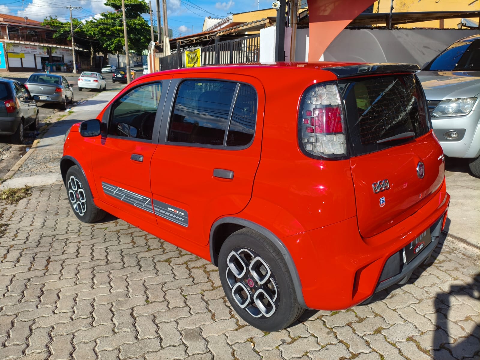 imagem-https://www.socarrao.com.br/sc-vehicle-images-prod/3663/1769987768900-7168818OR_1765986353_27_840.jpg