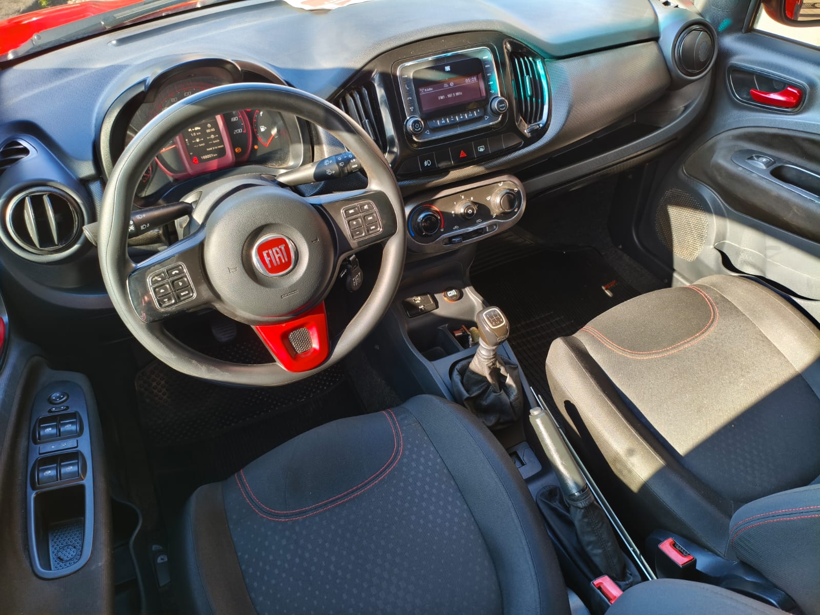 imagem-https://www.socarrao.com.br/sc-vehicle-images-prod/3663/1769987768900-7168818OR_1765986356_84_320.jpg