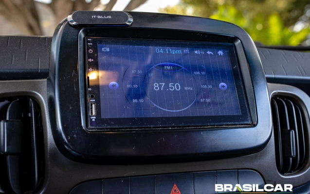 imagem-https://www.socarrao.com.br/sc-vehicle-images-prod/3664636/1788610058659-003_18d7b699120bf3399b264a7c5f170143.jpg