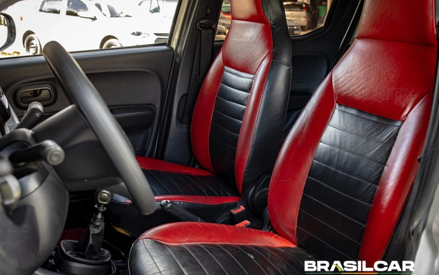 imagem-https://www.socarrao.com.br/sc-vehicle-images-prod/3664636/1788610058667-003_f51e6711dcf7599879ef6172fc0cffe7.jpg