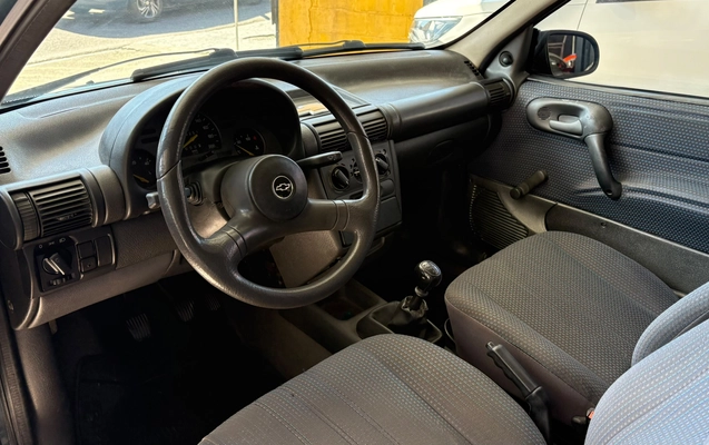 imagem-https://www.socarrao.com.br/sc-vehicle-images-prod/3664945/1788610906858-003_cd2df9a07aabe34a7261bb12433638ad.jpeg