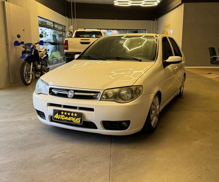 Fiat Palio 2011 Branco — foto 1 de 3