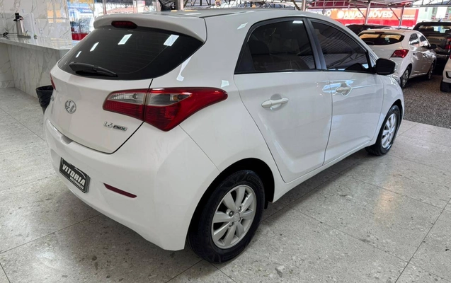 imagem-https://www.socarrao.com.br/sc-vehicle-images-prod/3665240/1788611528550-53db6a6fcb094c79ba6146663fa7ebbb_1788359628943.jpg