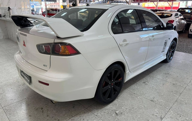 imagem-https://www.socarrao.com.br/sc-vehicle-images-prod/3665243/1788611544266-c661c362c48e4d65a20b07cb421750b8_1788359038605.jpg