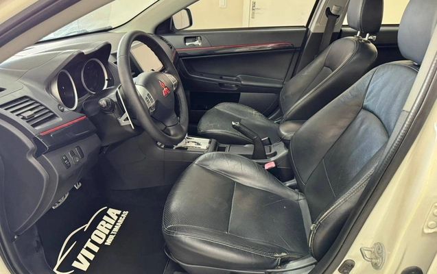 imagem-https://www.socarrao.com.br/sc-vehicle-images-prod/3665243/1788611544268-30739d556f464e7ba21eea78b92a0364_1788359038624.jpg