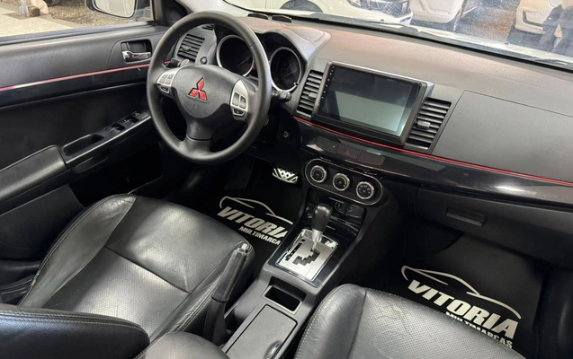imagem-https://www.socarrao.com.br/sc-vehicle-images-prod/3665243/1788611544269-6abdd911ff7e4e68861cec86f3ca2939_1788359038629.jpg