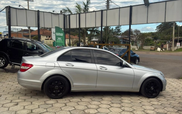 imagem-https://www.socarrao.com.br/sc-vehicle-images-prod/3665262/1788611826451-0xkec2RewKg0PfRS96TT39CJNilQun0c.jpg