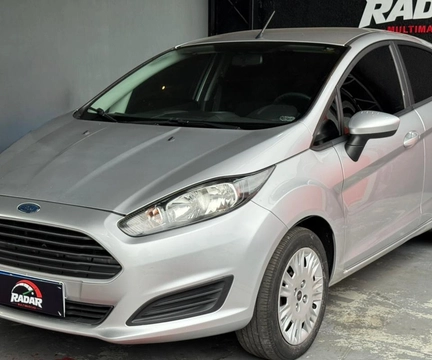 Ford Fiesta 1.5 16V Flex Mec. 5p 2014 Prata — foto 1 de 3
