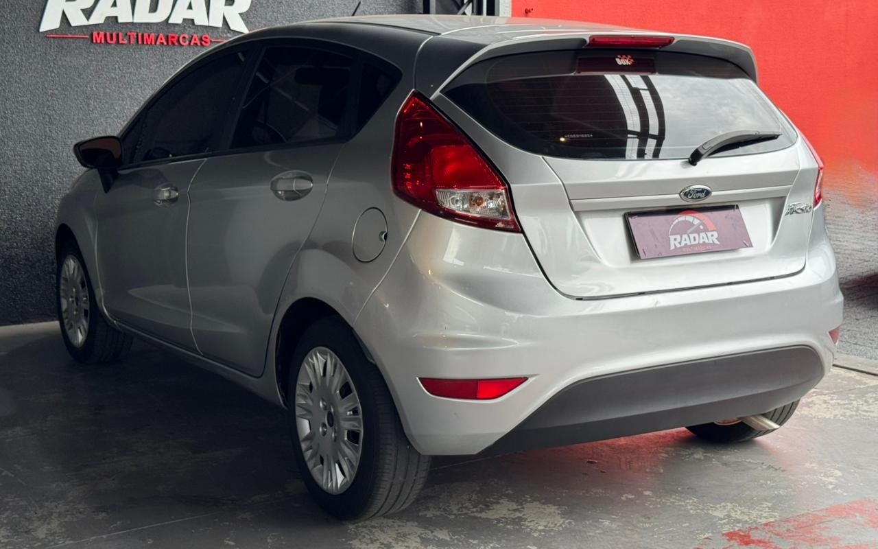 imagem-https://www.socarrao.com.br/sc-vehicle-images-prod/3665561/1788612695243-Rk9UT1MgQ0FSUk9TLmpmaWY.jfif