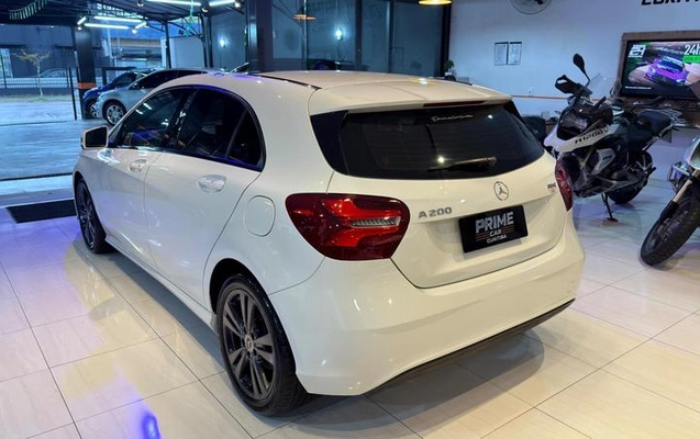 imagem-https://www.socarrao.com.br/sc-vehicle-images-prod/3665873/1789161457508-8449705_11_B_6d4f77f65d.jpeg