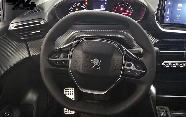 imagem-https://www.socarrao.com.br/sc-vehicle-images-prod/3666074/1789759595407-77b361921b99488cb1cc30da334ea589_1788613688880.jpg