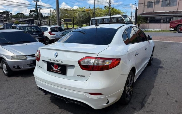 imagem-https://www.socarrao.com.br/sc-vehicle-images-prod/3666113/1788616333714-8443412_4_B_873113fbc9.jpeg