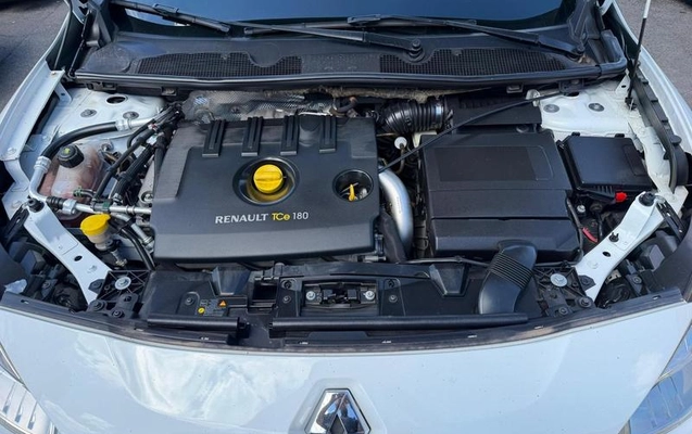 imagem-https://www.socarrao.com.br/sc-vehicle-images-prod/3666113/1788616333718-8443412_7_B_e5b196d69d.jpeg