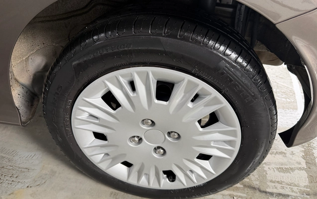 imagem-https://www.socarrao.com.br/sc-vehicle-images-prod/3666190/1788614285518-f8fd5fa6-0a9b-4739-87c5-bbf74a198e90.jpg