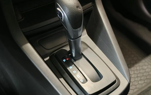 imagem-https://www.socarrao.com.br/sc-vehicle-images-prod/3666192/1788614295651-003_c56f743edc30e2f7f90b7dcf54a108a1.jpeg