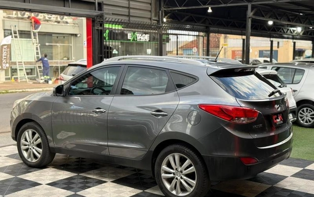 imagem-https://www.socarrao.com.br/sc-vehicle-images-prod/3666198/1788614475793-8287026_4_B_45ed2f395d.jpeg