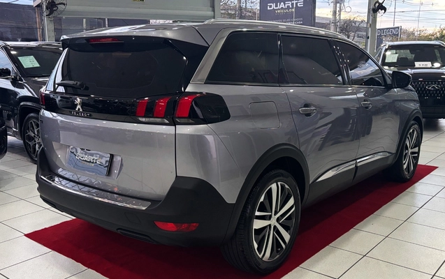imagem-https://www.socarrao.com.br/sc-vehicle-images-prod/3666250/1788614577258-MDA4LmpwZw.jpg