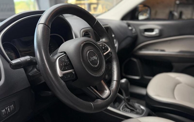 imagem-https://www.socarrao.com.br/sc-vehicle-images-prod/3666549/1788964146097-8444155_14_B_2e22e9c4d8.jpeg