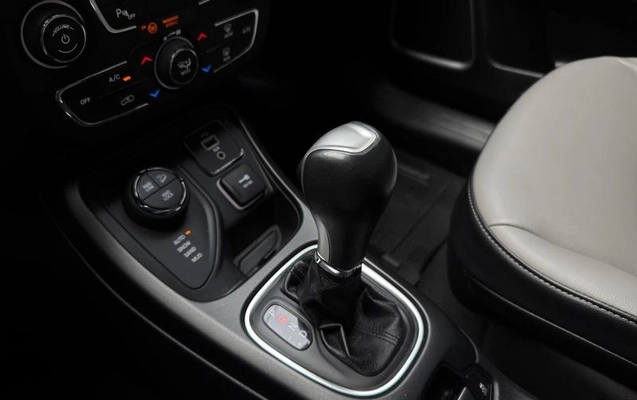 imagem-https://www.socarrao.com.br/sc-vehicle-images-prod/3666549/1788964146106-8444155_3_B_b304cd40f2.jpeg