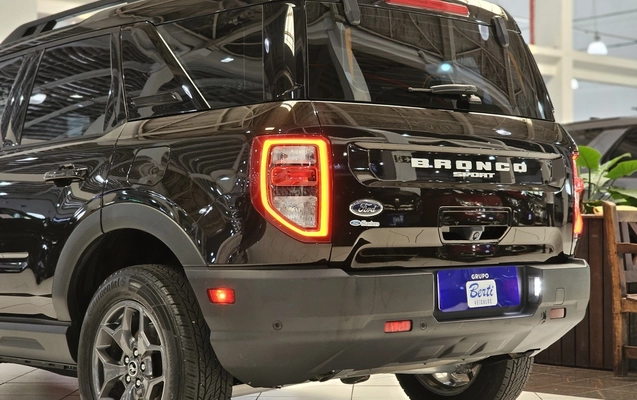 imagem-https://www.socarrao.com.br/sc-vehicle-images-prod/3666552/1788615308495-1_045841.jpg