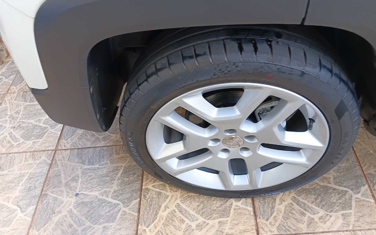 imagem-https://www.socarrao.com.br/sc-vehicle-images-prod/3666553/1788617642547-MjAyNjA4MjRfMTYzMzA1LmpwZw.jpg
