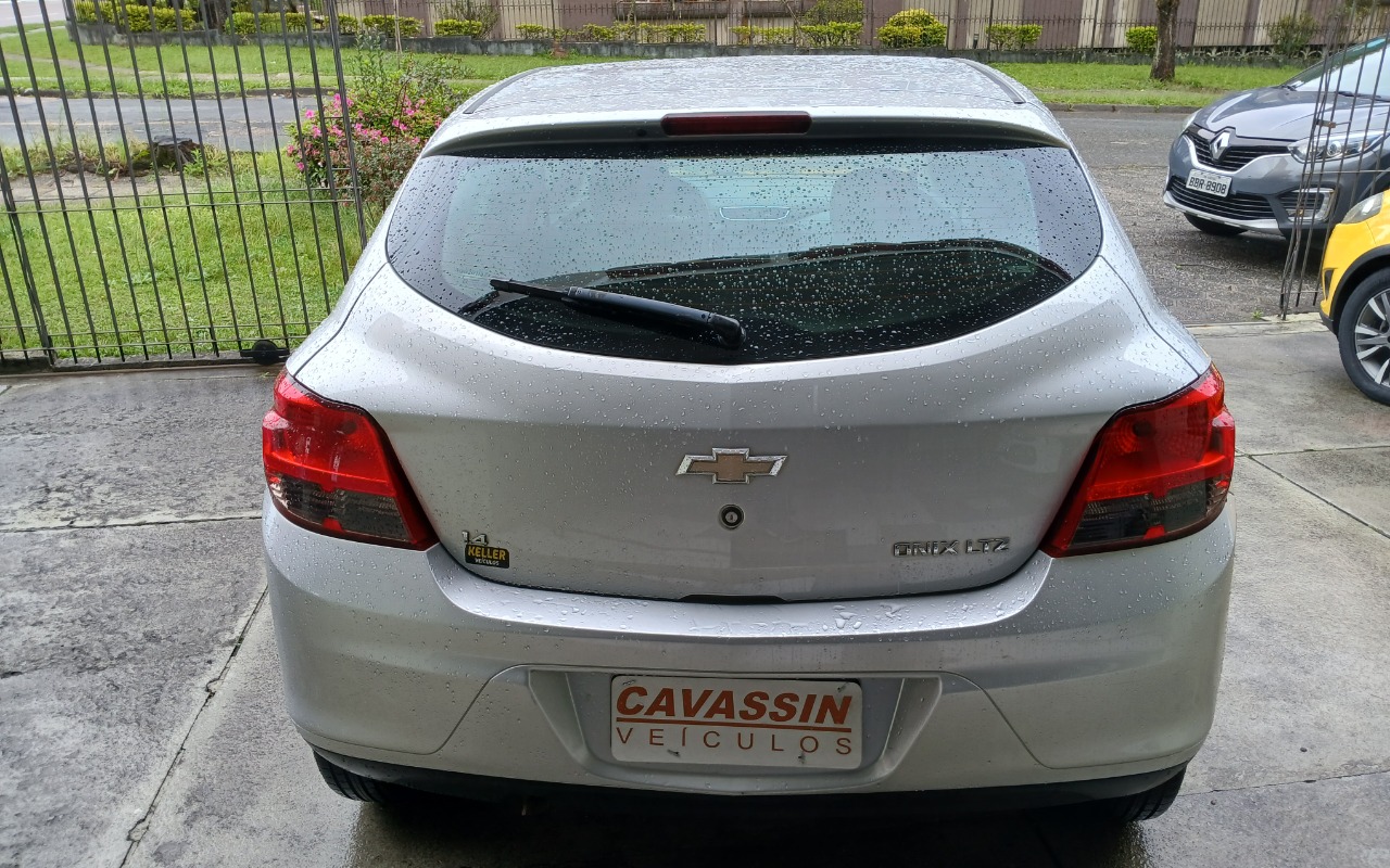 imagem-https://www.socarrao.com.br/sc-vehicle-images-prod/3666555/1788615333199-MTc4ODYxNDk3MzA0Njc0OTYwMzg0NTUyMTI3MTQ0MTIuanBn.jpg
