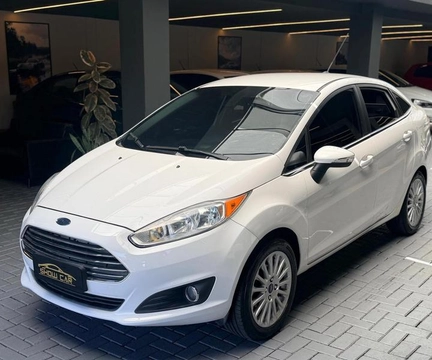 Ford Fiesta SE 1.6 16V Flex 5p 2015 Branco — foto 1 de 3