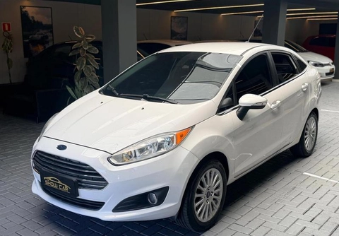 Ford Fiesta SE 1.6 16V Flex 5p 2015 Branco — foto 1 de 3