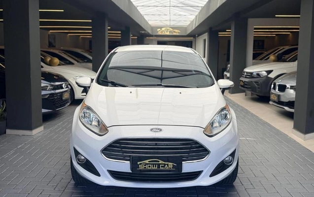 imagem-https://www.socarrao.com.br/sc-vehicle-images-prod/3666576/1789154587236-8403016_20_B_a60aa063f3.jpeg