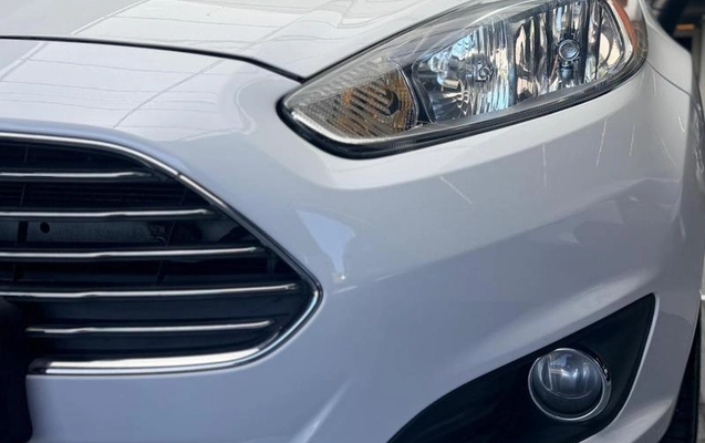imagem-https://www.socarrao.com.br/sc-vehicle-images-prod/3666576/1789154587238-8403016_17_B_2e4c8ed7d0.jpeg