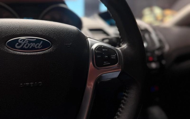 imagem-https://www.socarrao.com.br/sc-vehicle-images-prod/3666576/1789154587240-8403016_4_B_df2b77c953.jpeg