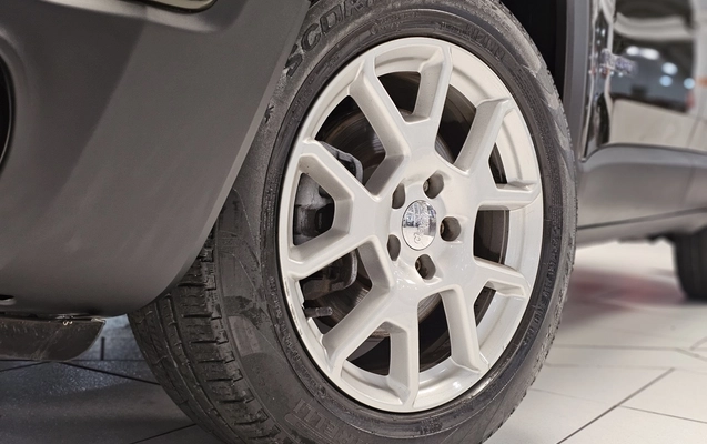 imagem-https://www.socarrao.com.br/sc-vehicle-images-prod/3666635/1788615545369-1_060041.jpg