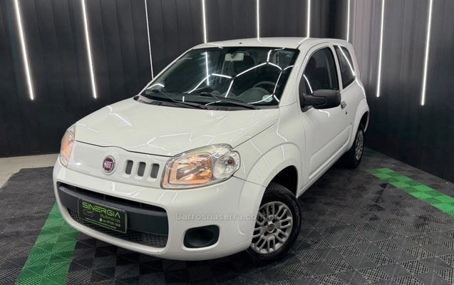 imagem-https://www.socarrao.com.br/sc-vehicle-images-prod/3666637/1788615549077-c56412fda0bca4b63d152ff45e0011e7_big.jpeg